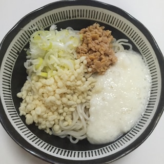 とろろと納豆のネバネバお蕎麦♪